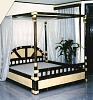 Exskluzywne łóżko z baldahimem z czarnego  bambusa